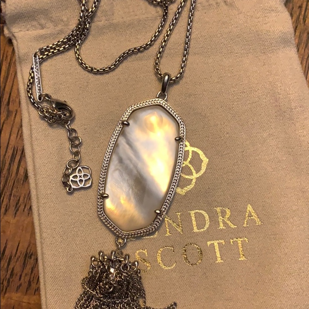 Kendra Scott Rayne necklace - Picture 5 of 5